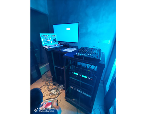 音視頻控臺.jpg